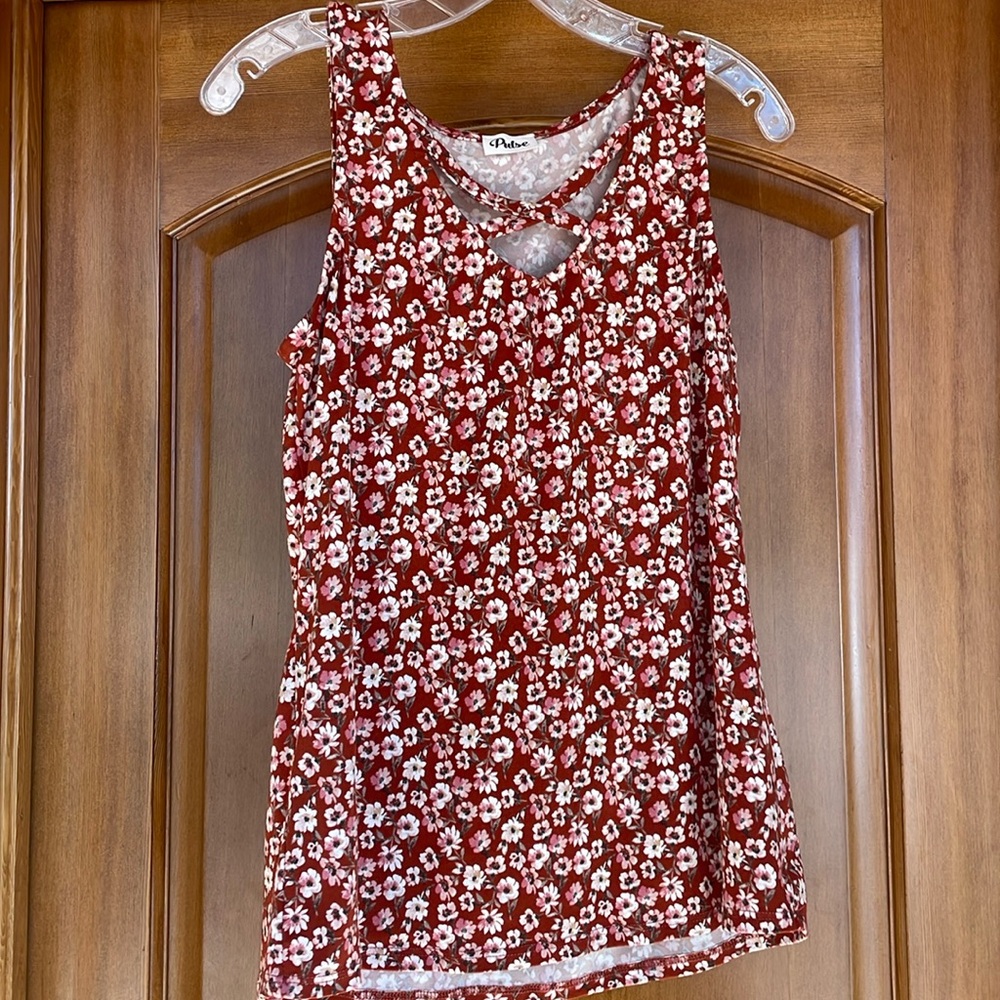 Floral Tank Top From Pulse BOUTIQUE Small